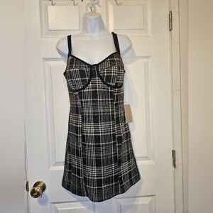 ⭐️2/$20 J for Justify-  Black and White Plaid Chemise - Size M